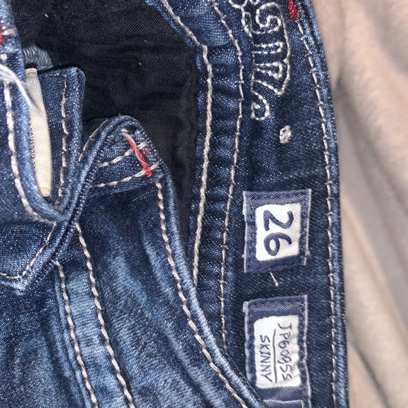 Missme jeans low waisted and size 26 - Picture 3 of 3